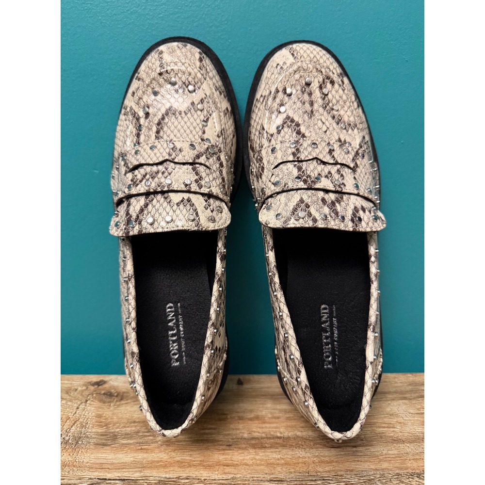 Portland Boot Company Studded Snakeskin Loafers Womens 8 Cream Brown New no box